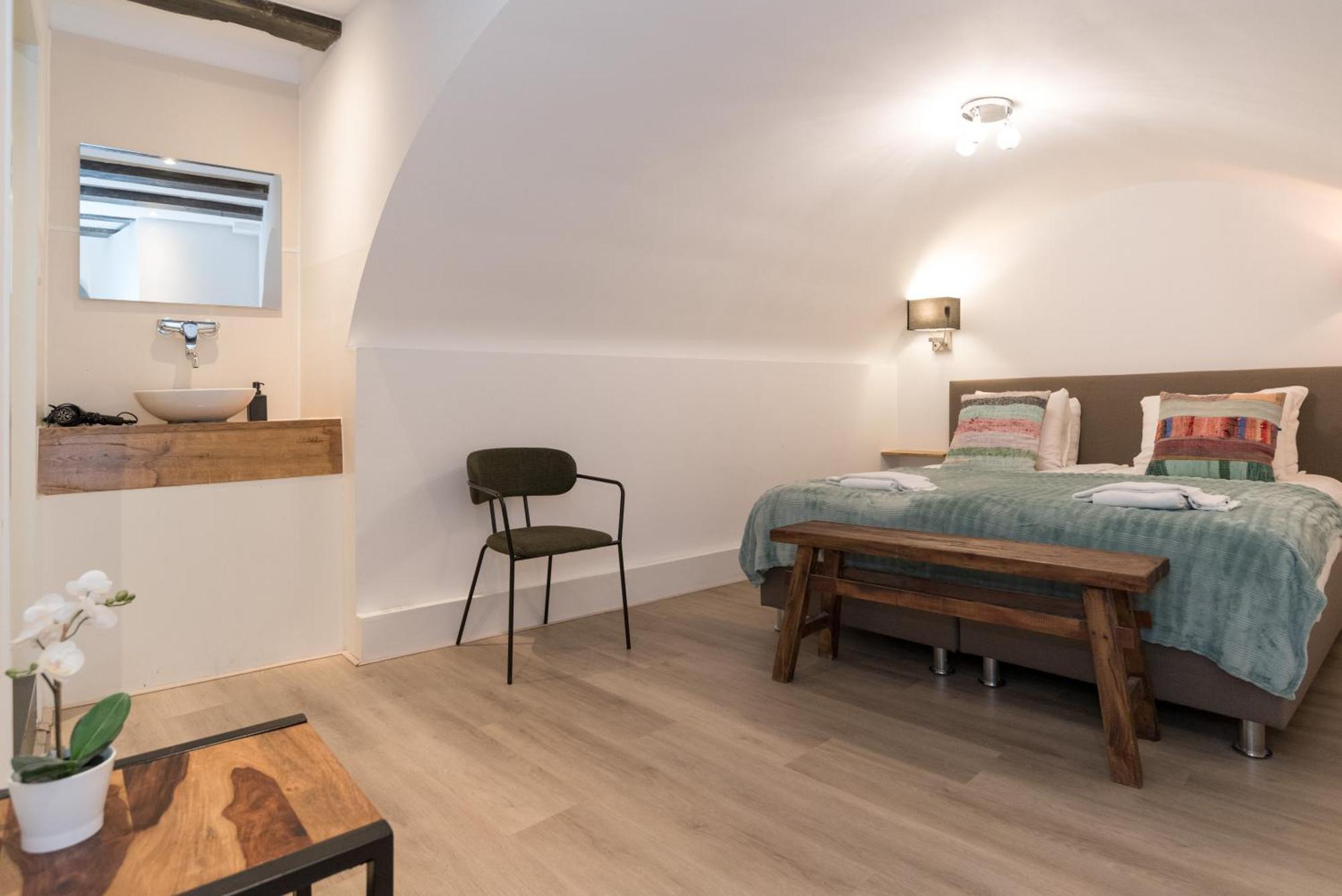 1001 Nights Boutique Lofts Hotel Haarlem Ngoại thất bức ảnh