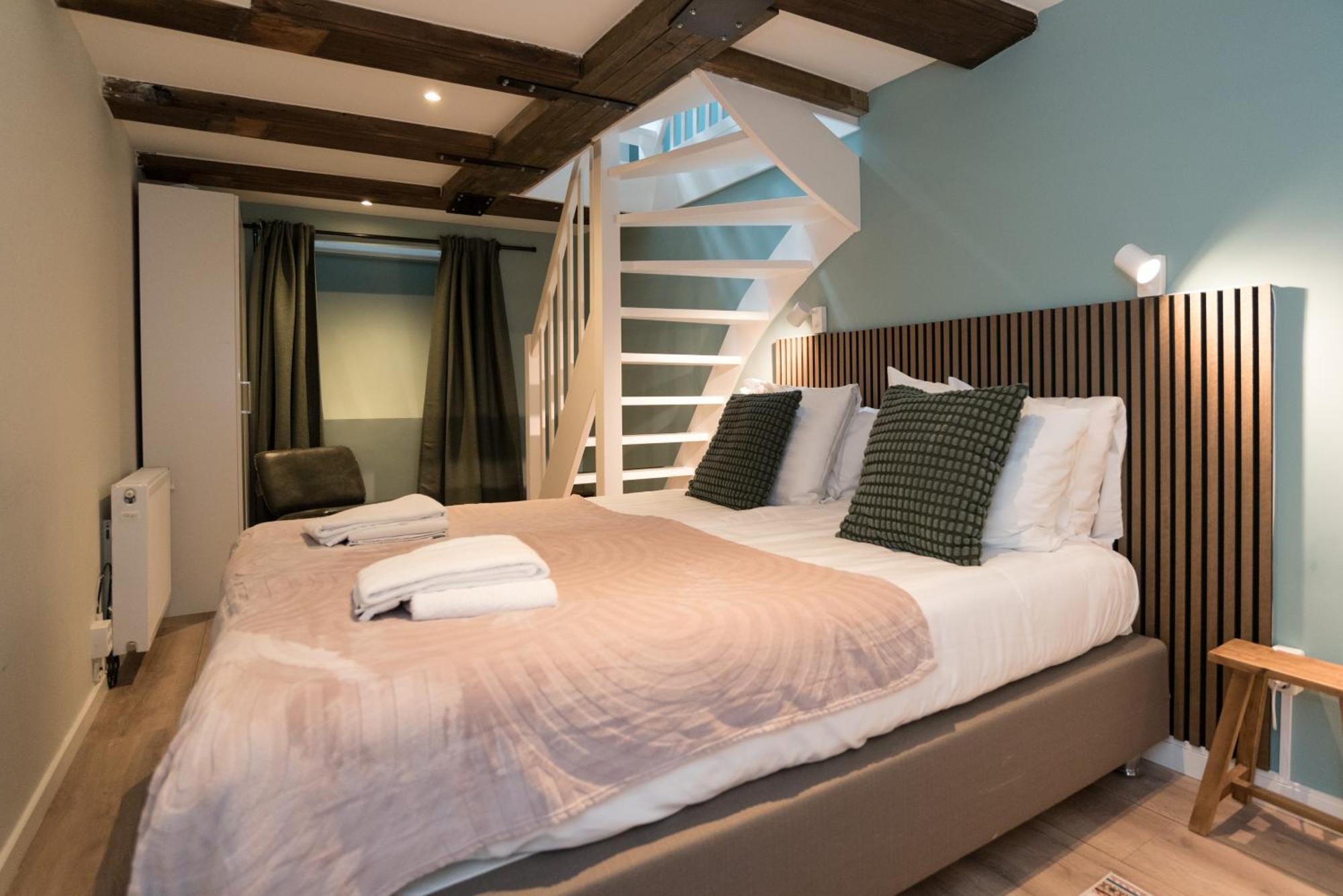 1001 Nights Boutique Lofts Hotel Haarlem Ngoại thất bức ảnh