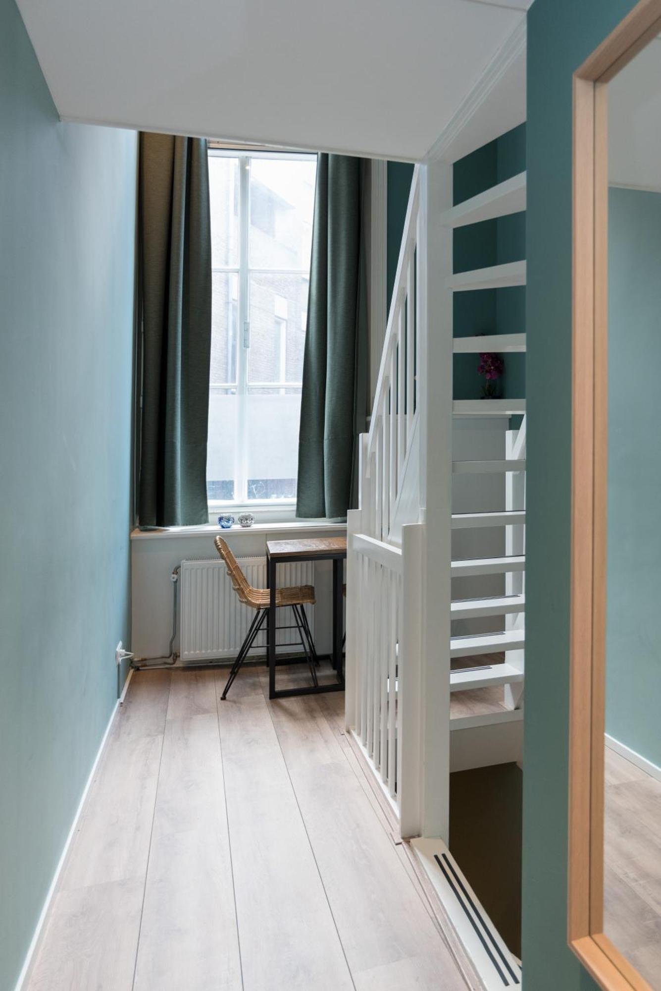 1001 Nights Boutique Lofts Hotel Haarlem Ngoại thất bức ảnh