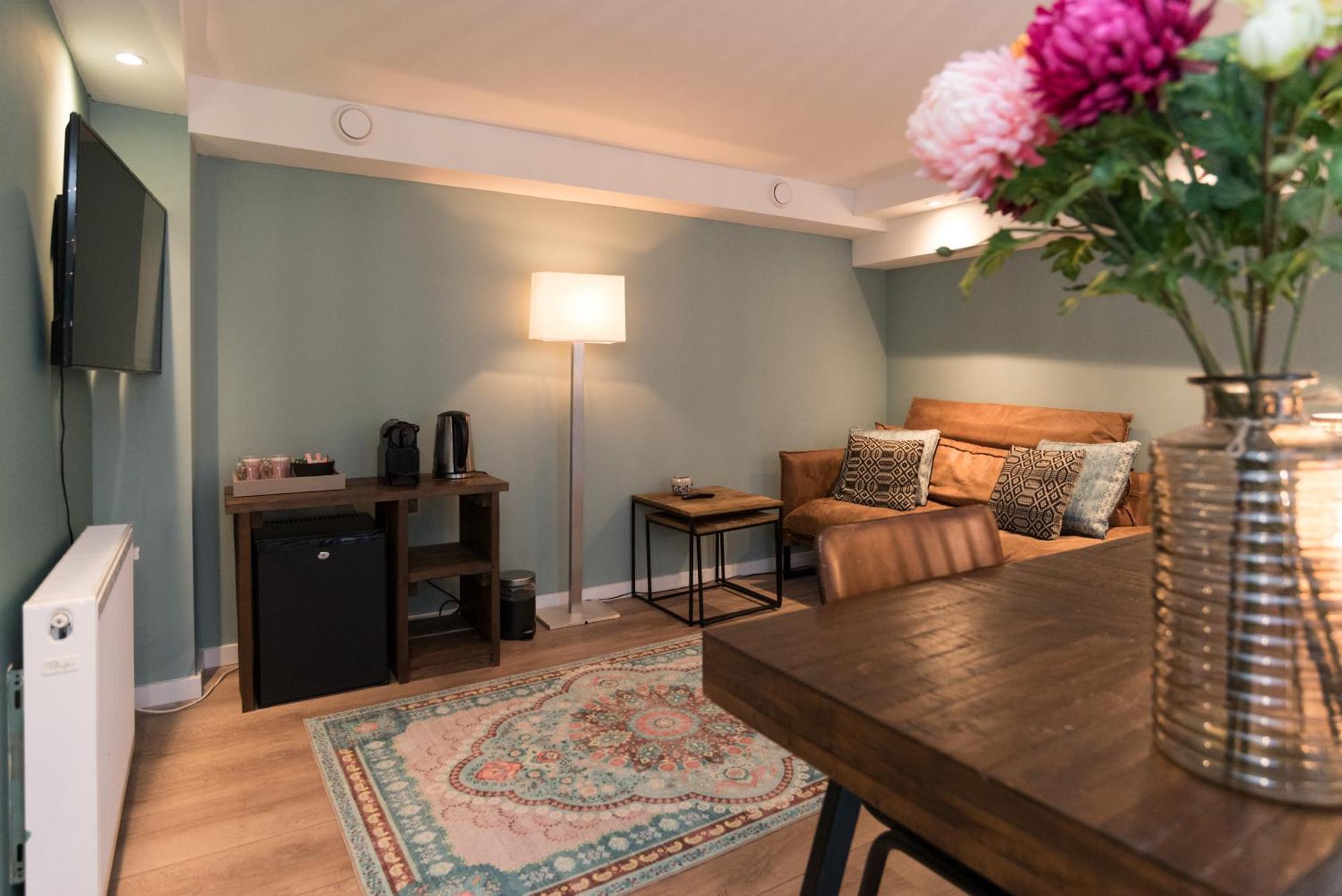 1001 Nights Boutique Lofts Hotel Haarlem Ngoại thất bức ảnh